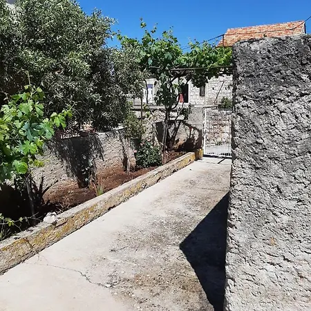 Stari Dvori Tatil Evi